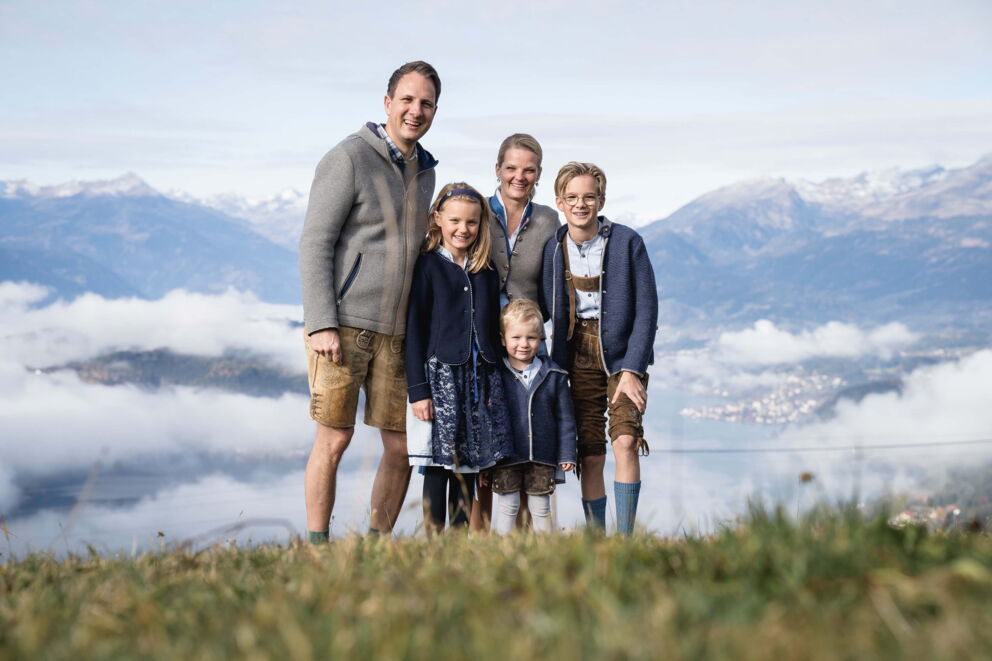 Familie Prägant auf den Bergen